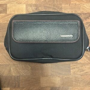 Ermenegildo Zegna toiletries case